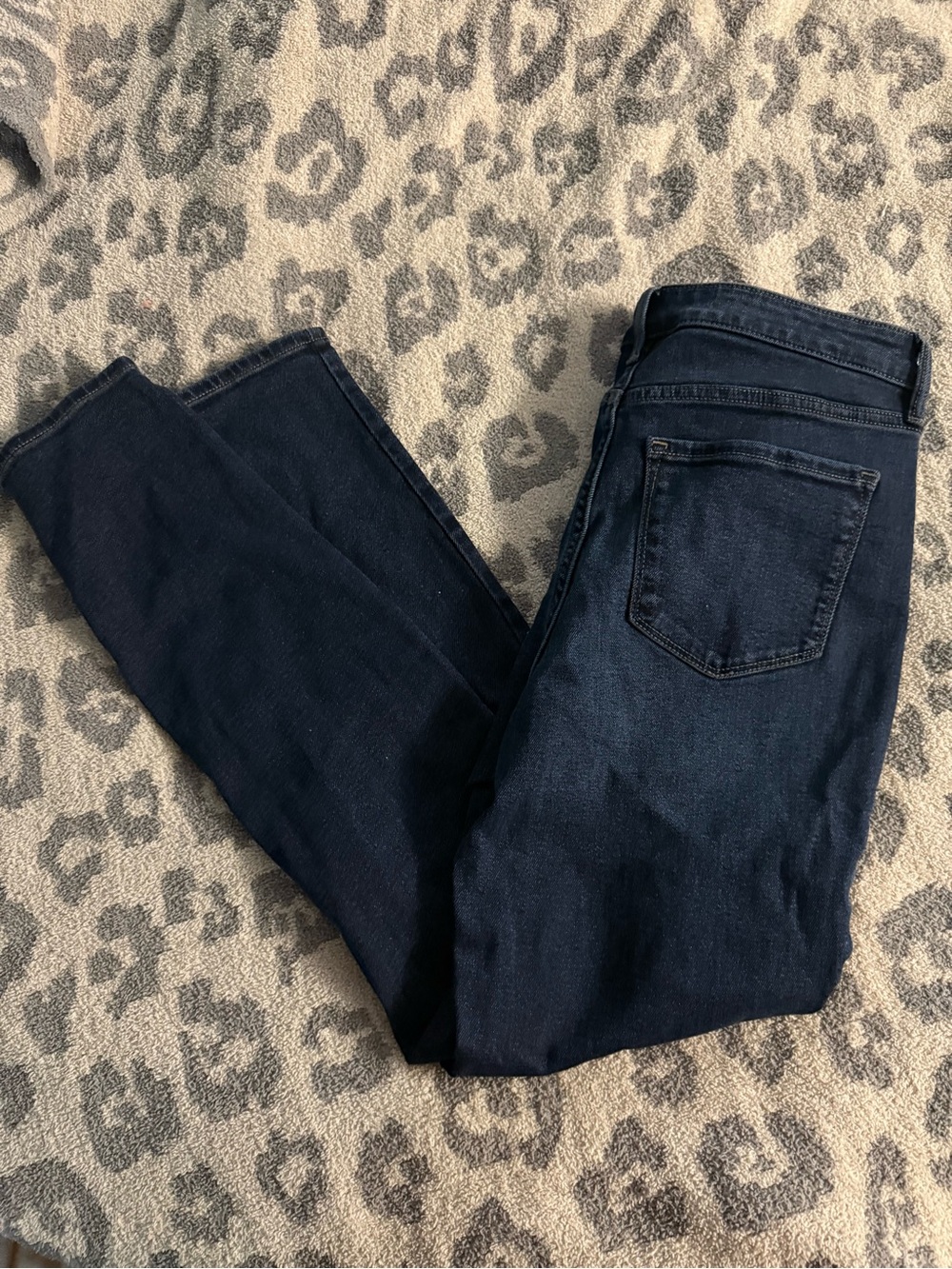 NWT Old Navy Women's Dark Indigo Skinny Jeans